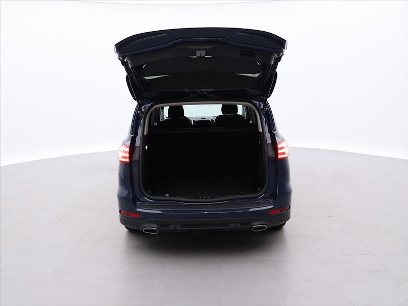 Ford S-MAX 2.0 D 132KW AWD AUTOMAT - fotka 7 z 23
