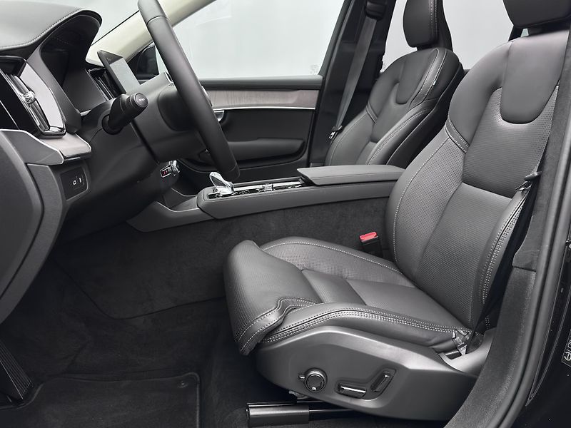 Volvo XC90 T8 AWD RECHARGE ULTRA CZ 1.maj - fotka 4 z 51