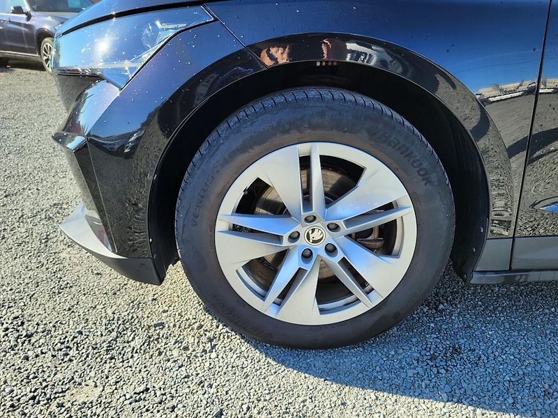 Škoda Enyaq 60 iV 132kW - fotka 35 z 49