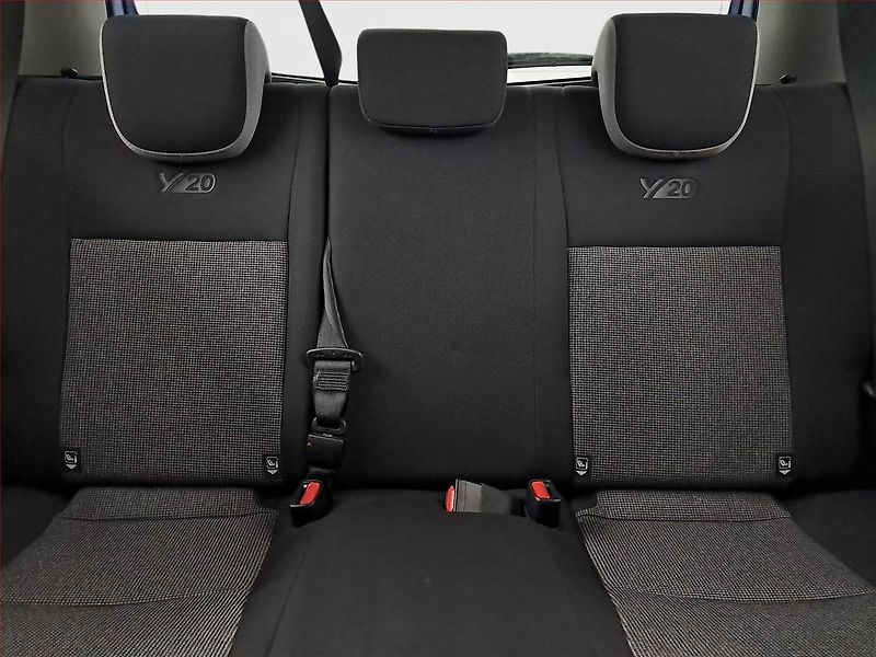 Toyota Yaris (2019) 1.5 Dual VVT-i, Serv.kniha - fotka 10 z 16