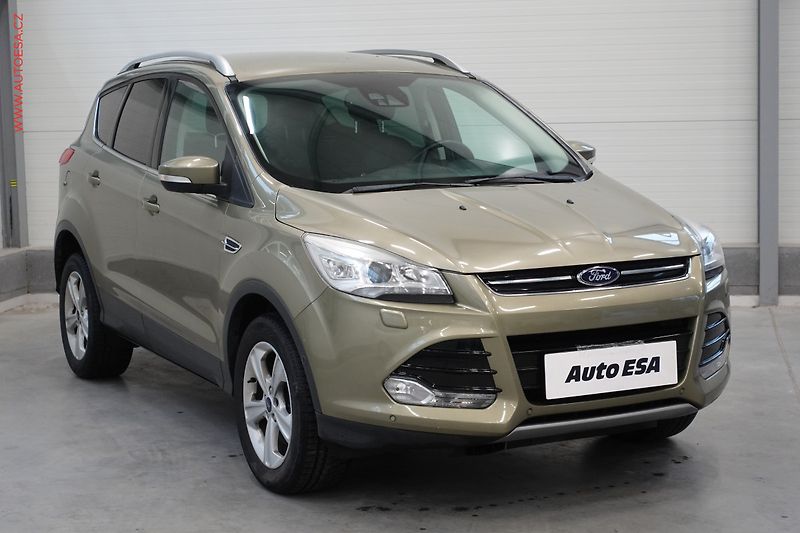 Ford Kuga (2013) 2.0TDCi 4x4, AT, park.čidla - fotografie inzerátu