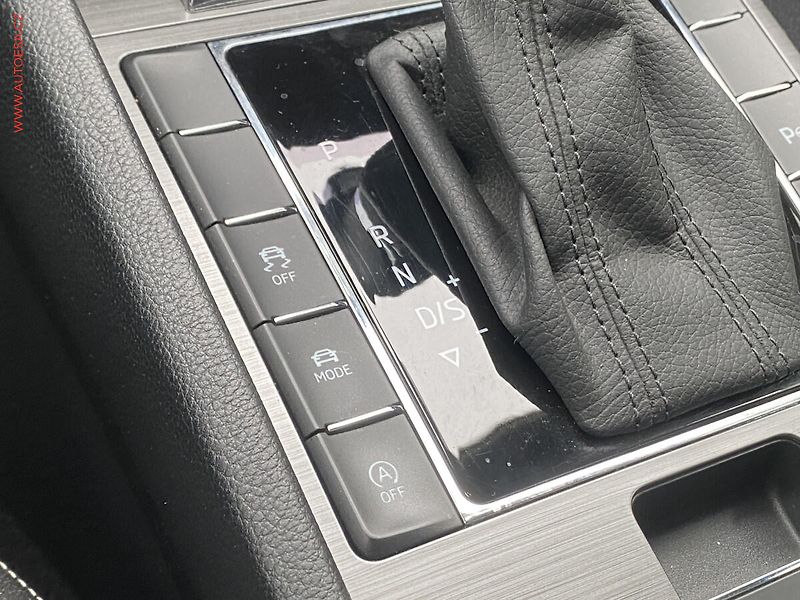Škoda Superb (2022) 2.0 TDi 4x4, 2.maj,ČR, Style - fotka 16 z 21