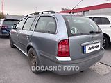 Škoda Octavia (2003) 2.0MPi, temp, tažné - náhled 1