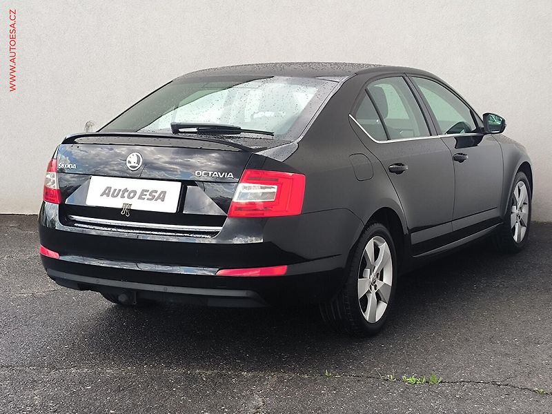 Škoda Octavia (2014) 1.2 TSi, Elegance, bixen, TZ - fotka 4 z 20