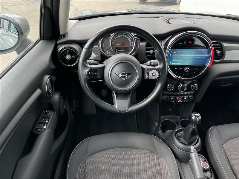 Mini Cooper 1,5 PDC - fotka 7 z 22
