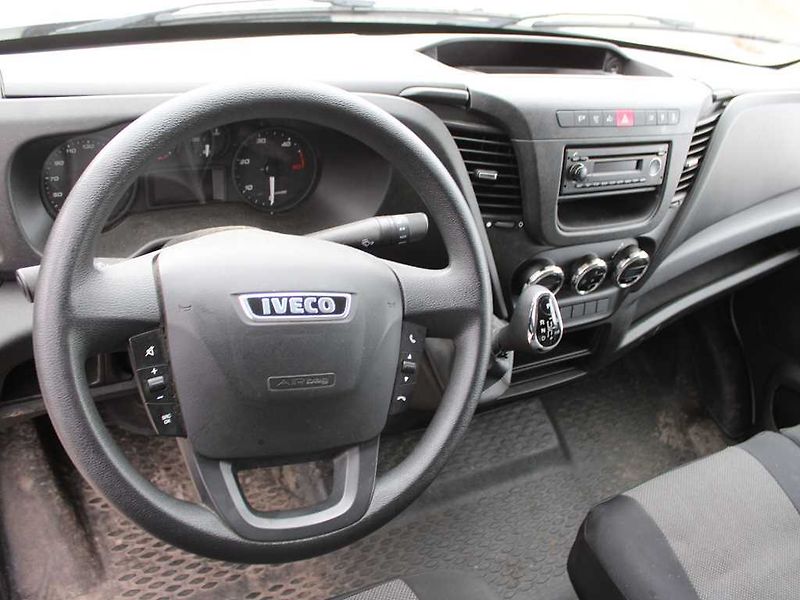 Iveco Daily 35S16 - fotka 8 z 14