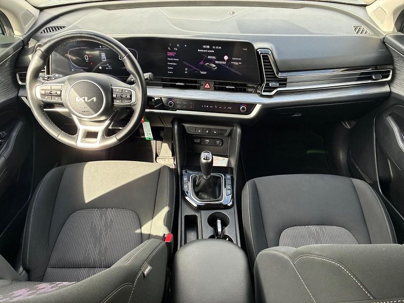 Kia Sportage (2022) EXCLUSIVE 1.6TGDI 110kW CZ DPH - fotka 9 z 11