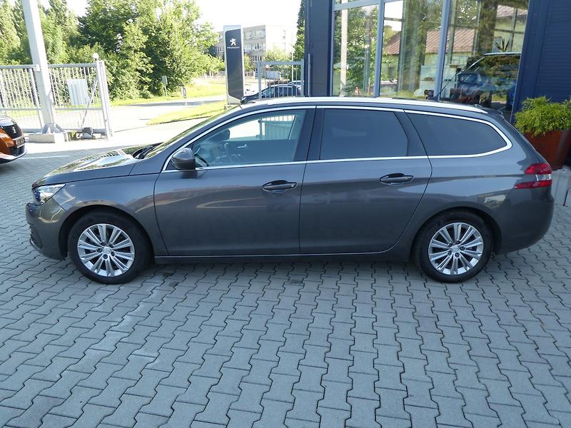 Peugeot 308 (2019) SW ALLURE 1.5 BlueHDi 130 MAN6 - fotka 4 z 27