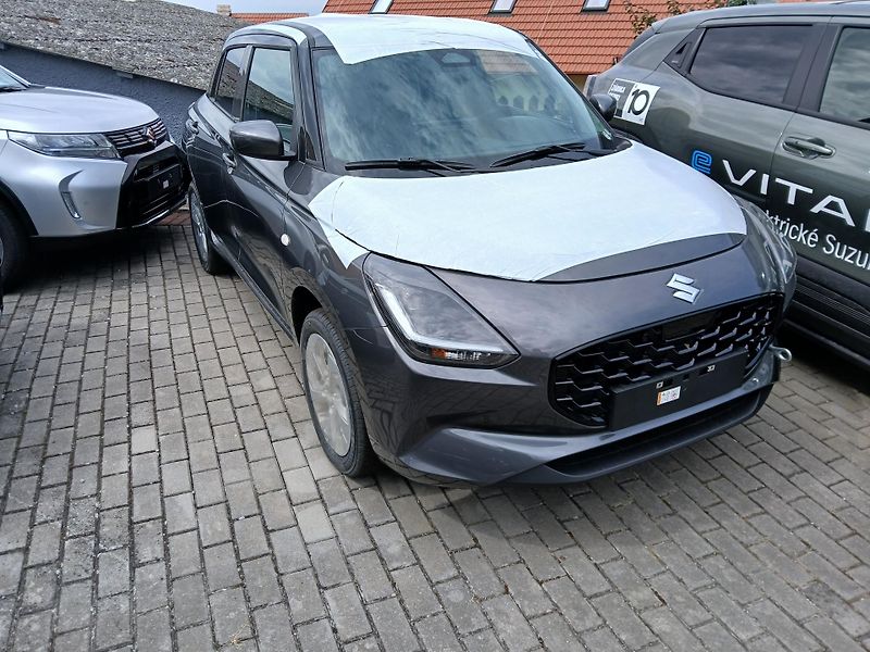 Suzuki Swift (2025) 1,2 PREMIUM ALLGRIP HYBRID - fotografie inzerátu
