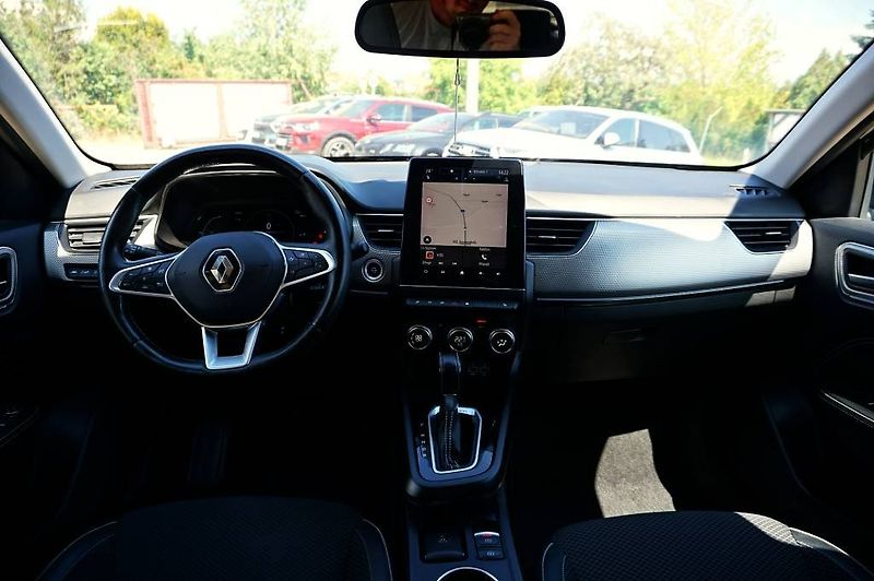 Renault Arkana (2021) INTENSE 1,6 E-TECH 105 kW - fotka 25 z 57