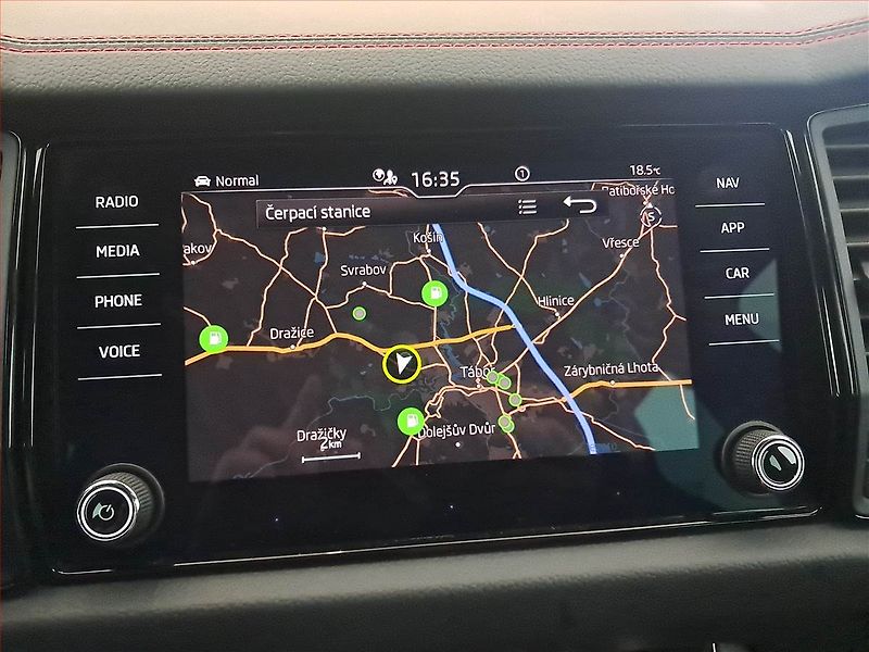 Škoda Kodiaq (2022) RS 2.0 TSI - fotka 13 z 20