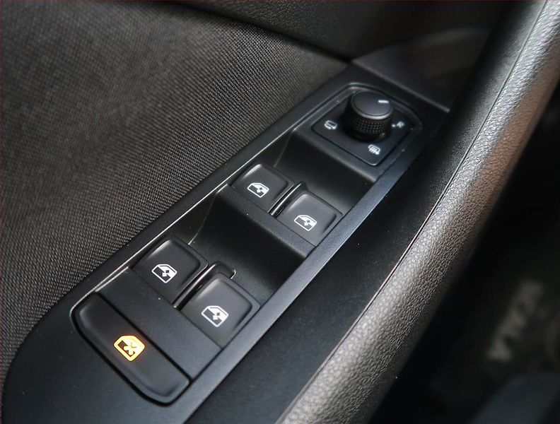 Škoda Scala (2023) Monte Carlo 1.5 TSI - fotka 18 z 25