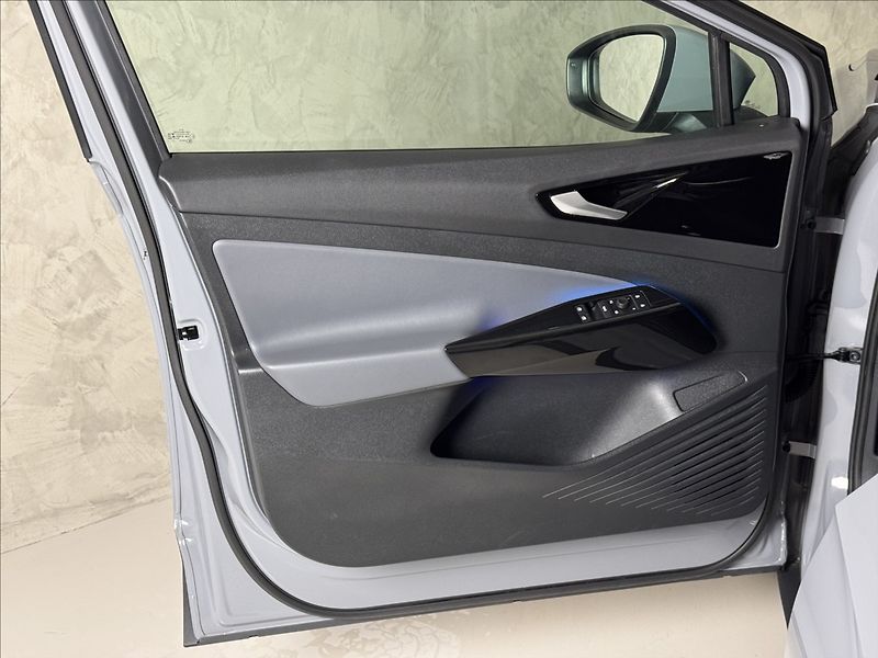 Volkswagen ID.4 Pro Performance IQ Light ACC - fotka 20 z 47