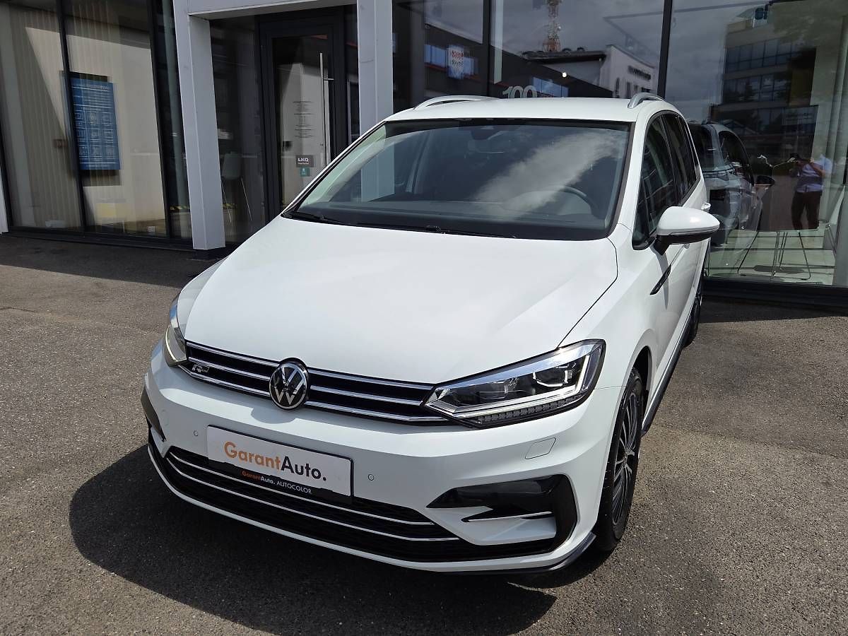 Volkswagen Touran 1.5 TSI DSG7 R-Line 7 míst