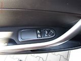 Peugeot 308 (2013) 1.6 HDi, ČR, AC, temp, tažné - náhled 11