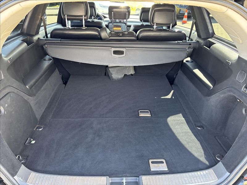 Mercedes-Benz Třídy R 3,0 CDI R 320 4-Matic - fotka 12 z 39