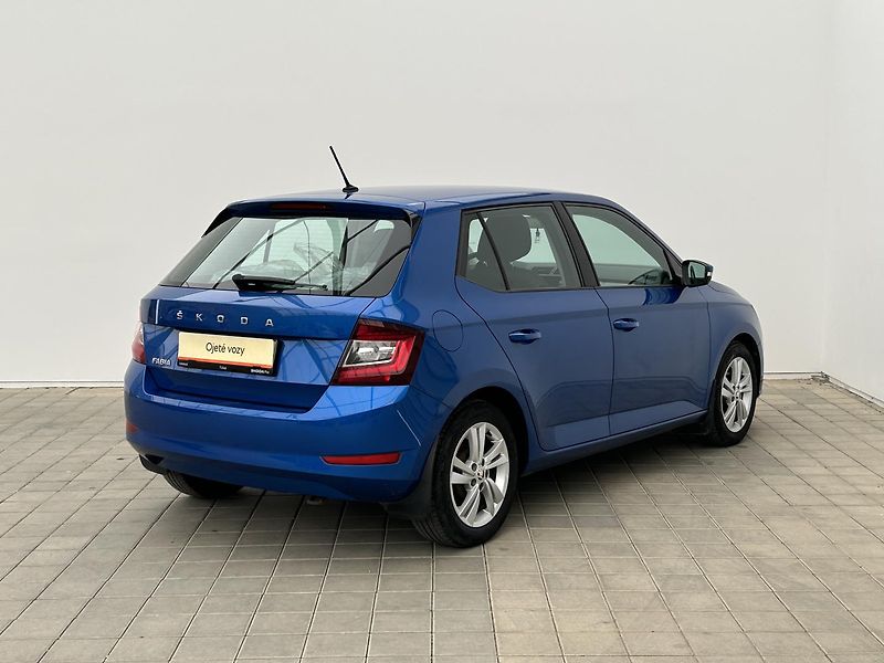 Škoda Fabia 1.0 TSI Style - fotka 3 z 25