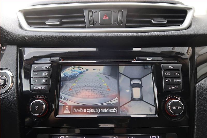 Nissan Qashqai (2015) 1.2 DIG-T, Navi, Tempomat - fotka 17 z 18