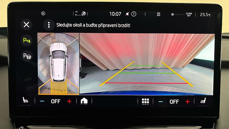 Škoda Enyaq 82 kWh AUT 80 Sportline - fotka 12 z 36
