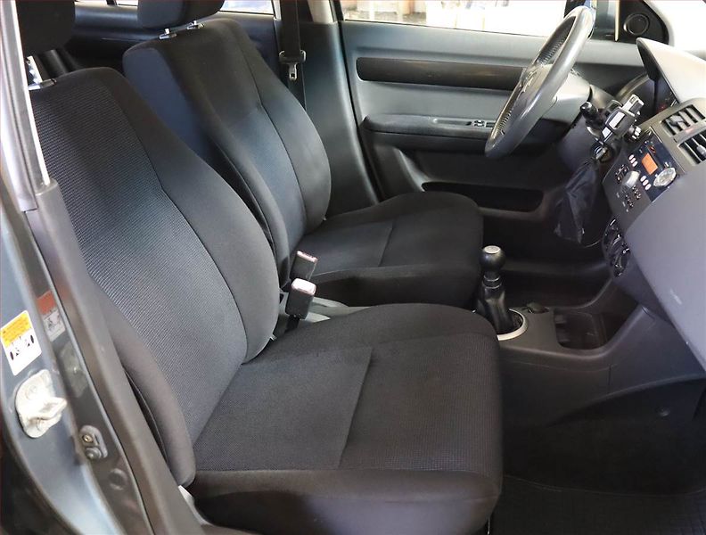 Suzuki Swift (2008) 1.3 i, 4X4, Serv.kniha, Tažné - fotka 9 z 19