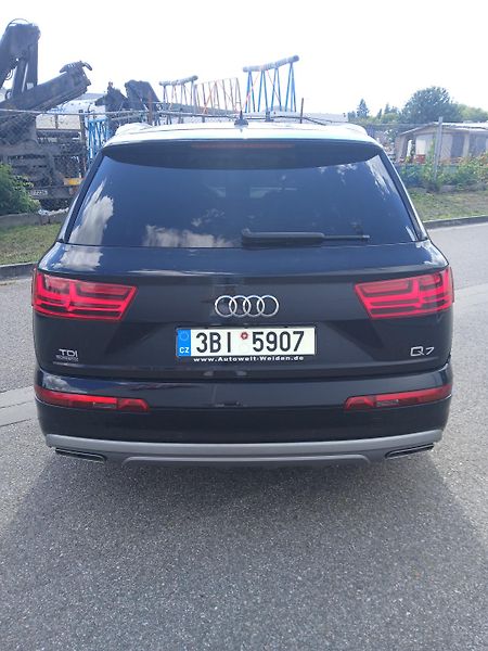 Audi Q7 (2016) 3,0TDi S line - fotka 4 z 19