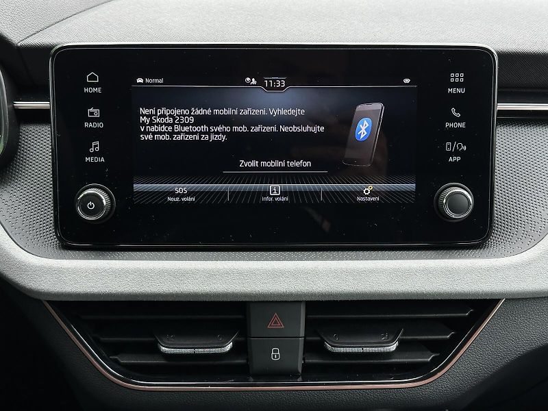 Škoda Kamiq 1.5TSi DSG 150PS LED V.Cockpit - fotka 23 z 35