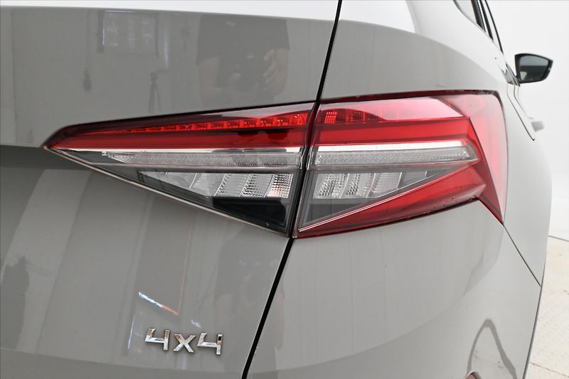 Škoda Kodiaq 2,0 TDI 110kW DSG 4x4 Záruka a - fotka 31 z 32