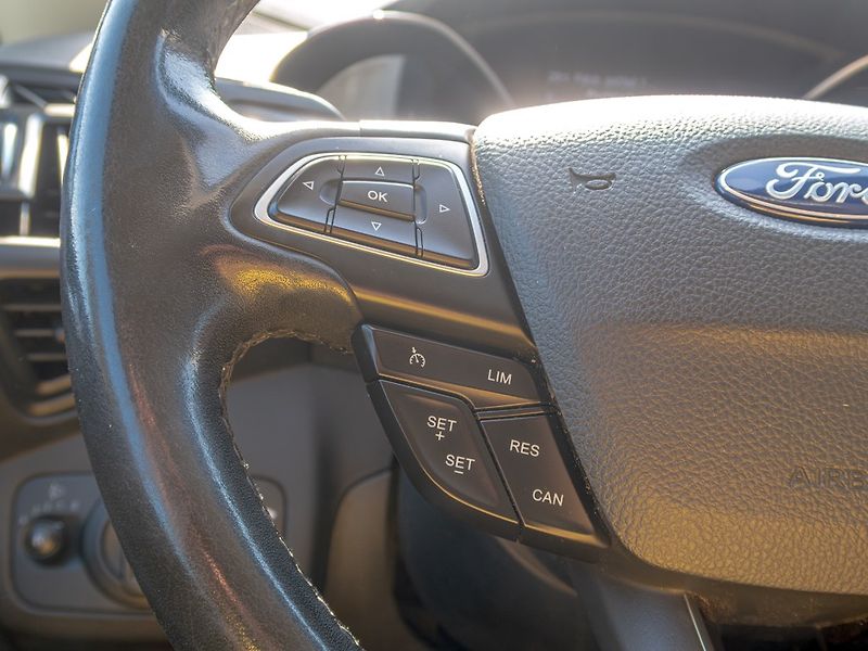 Ford Grand C-MAX (2017) 2.0TDCI 110KW 7sedadel – TAŽNÝ - fotka 16 z 47