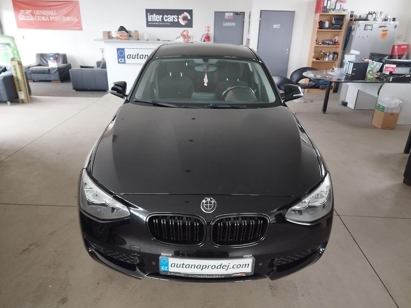 BMW Řada 1 (2014) 116I,75KW,KLIMA,ALU,SER.KN - fotka 3 z 30