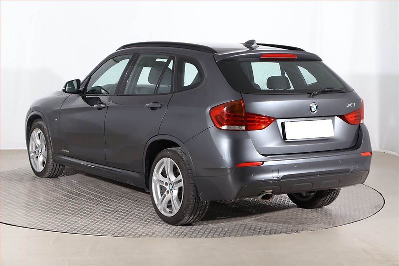 BMW X1 (2014) M Sport xDrive18d, 4X4 - fotka 4 z 24