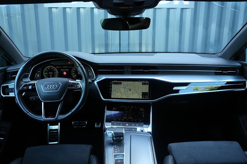 Audi A7 55 TFSI e, Quattro, Tažné, B&O - fotka 16 z 42