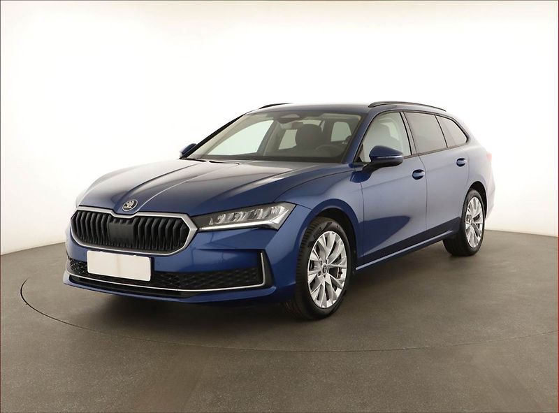 Škoda Superb (2025) 1.5 TSI mHEV, Selection - fotka 2 z 20