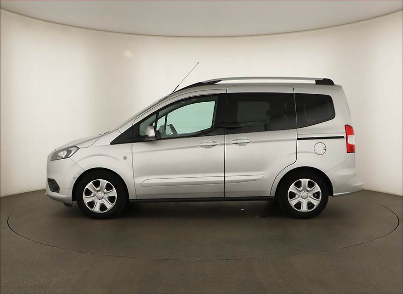 Ford Tourneo Courier (2018) Trend 1.0 EcoBoost, 5Míst, ČR - fotka 3 z 13