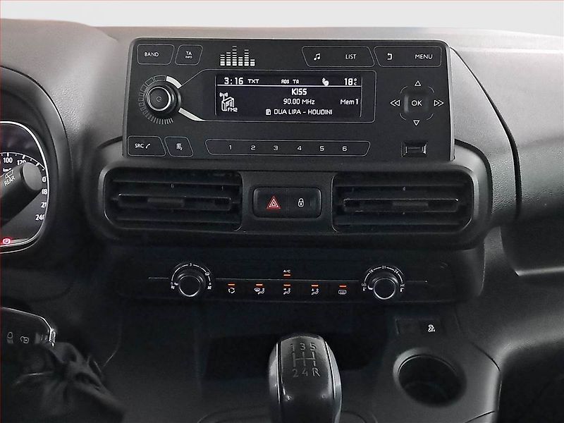 Opel Combo (2018) Enjoy 1.5 CDTI, 5Míst, ČR, DPH - fotka 12 z 18