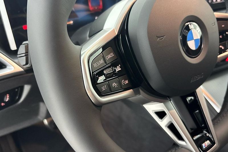 BMW i4 xDrive40 - fotka 21 z 24