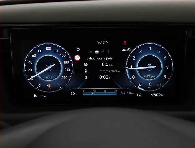 Hyundai Tucson (2022) 1.6 T-GDI - fotka 9 z 21