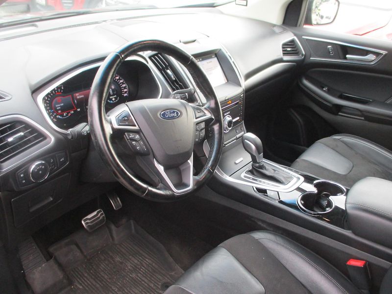 Ford Edge (2017) 2,0  TDCi ST Line - fotka 13 z 14