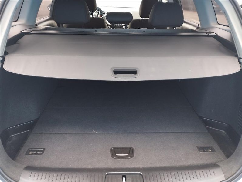 Chevrolet Cruze 1,7 96 KW - fotka 16 z 17