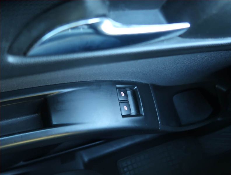 Opel Meriva (2014) 1.4 i - fotka 14 z 14