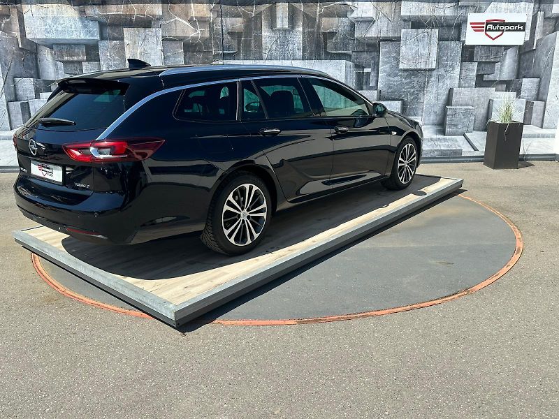 Opel Insignia (2017) 2.0D, 125KW, MATRIX, MASÁŽ - fotka 6 z 28