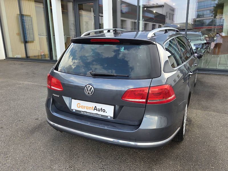Volkswagen Passat Variant (2014) 2.0 TDI DSG - fotka 3 z 45