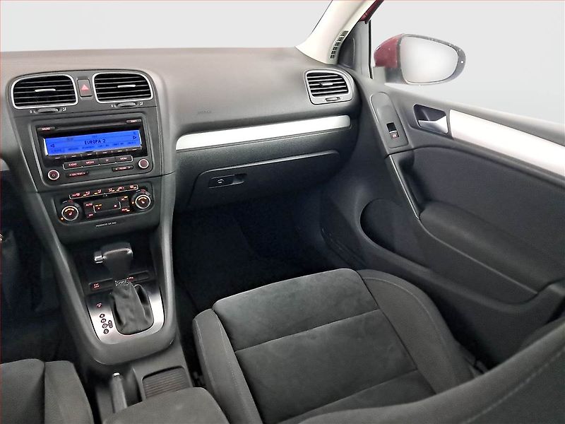 Volkswagen Golf (2009) Comfortline 1.4 TSI, Automat - fotka 8 z 15