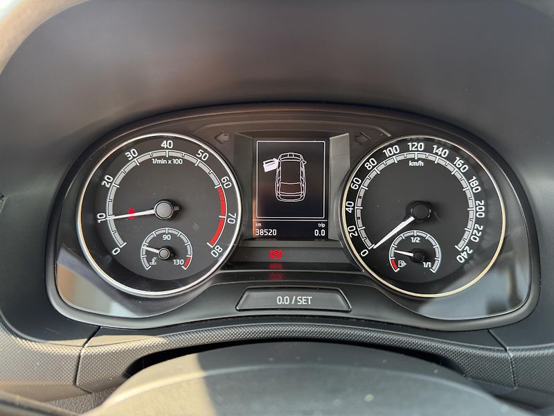 Škoda Fabia Com.III 1,0 TSi/70kW -Ambition - fotka 16 z 56