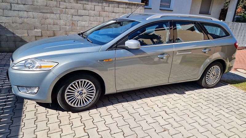 Ford Mondeo (2008) - fotka 1 z 21