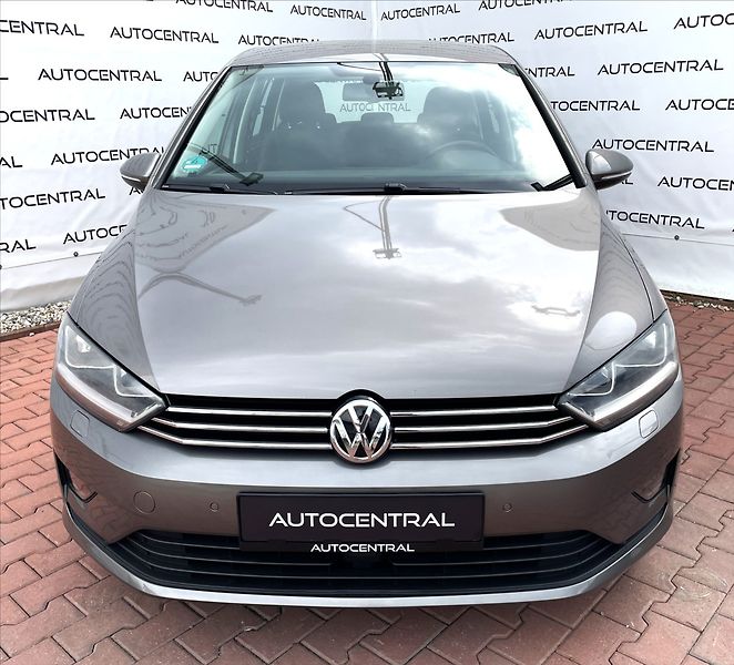 Volkswagen Golf Sportsvan 1,2 TSi,STK 8/28,serv.kn. - fotka 2 z 26