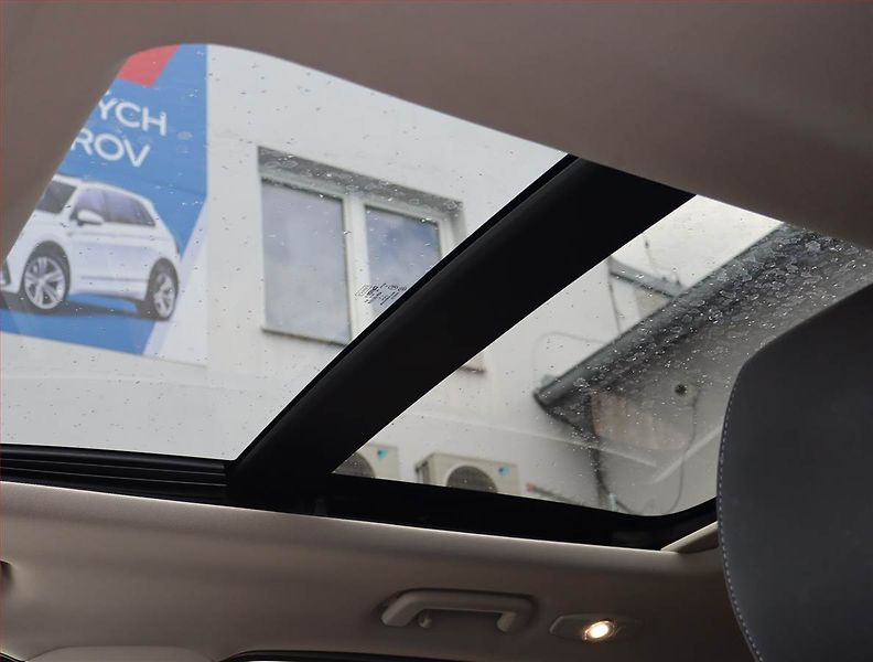 Ford Kuga (2019) 2.0 TDCi, 4X4, Automat, Kůže - fotka 25 z 25