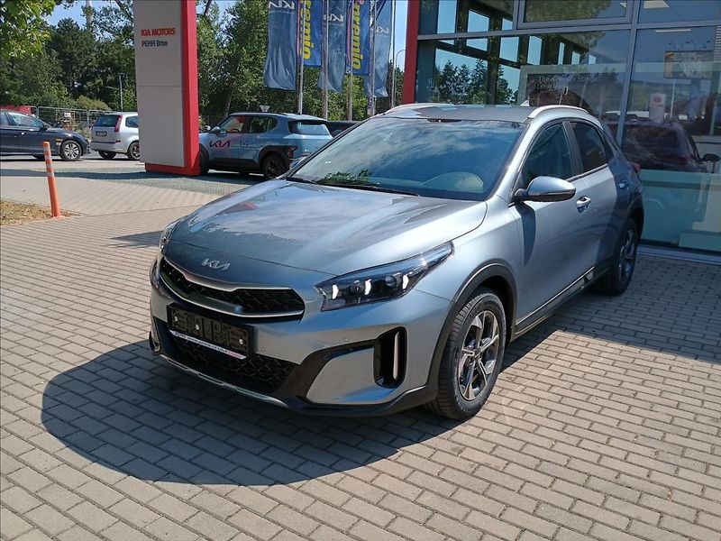 Kia XCeed (2026) 1.6 T-GDi GPF 7DCT EXCLUSIVE 1 - fotka 4 z 7