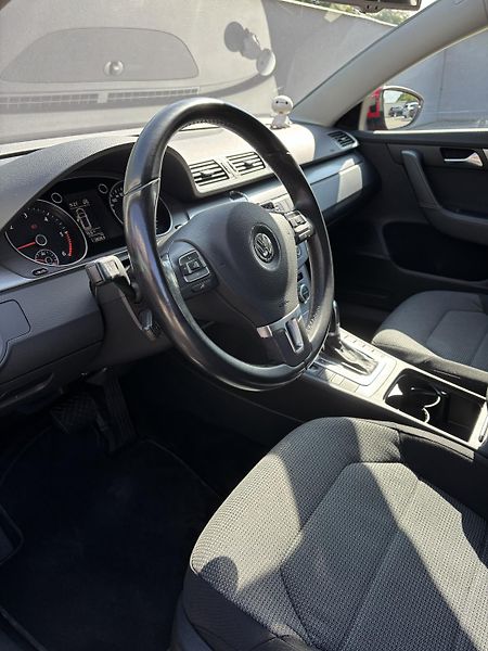 Volkswagen Passat (2013) VW PASSAT B7 HIGHLINE, 130KW - fotka 13 z 23