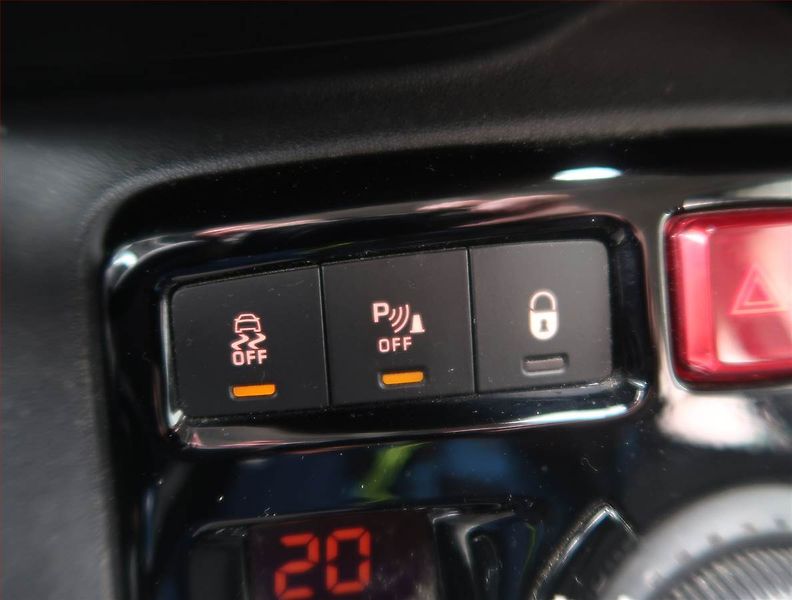 Citroën C3 Picasso (2015) 1.2 PureTech, Serv.kniha - fotka 16 z 16