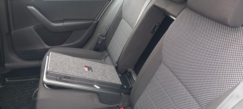 Škoda Octavia 1.4 TSI Ambition 103kW - fotka 15 z 26